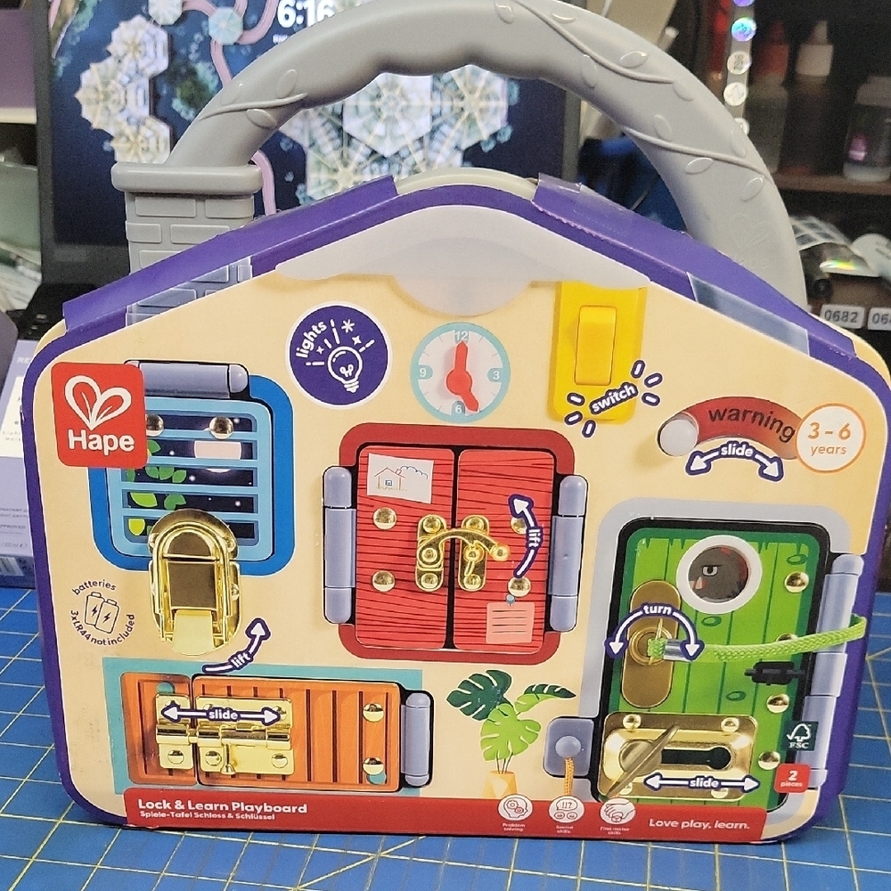 Hape Lock & Learn Playboard Ages 3-6 Years New In Package